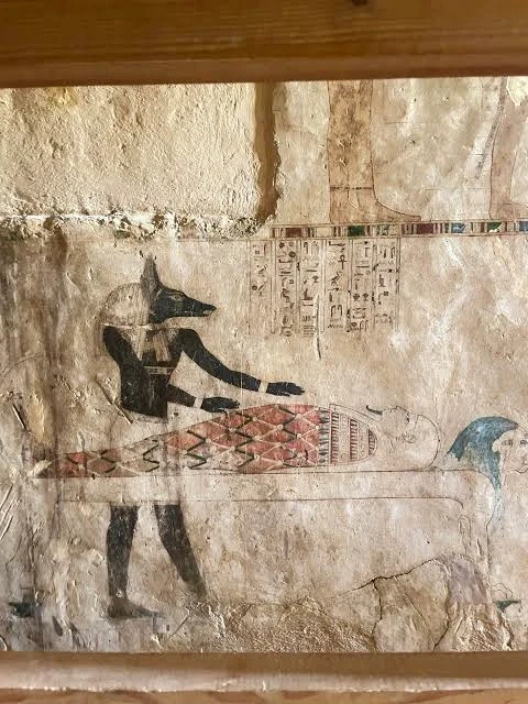 シーワの死者の山に残る古代墓の壁画